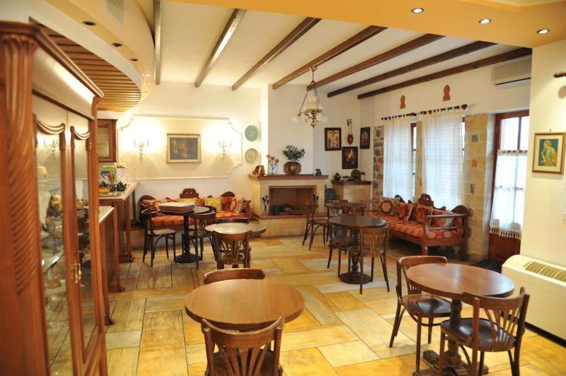 Petrino Guesthouse Monemvasía Exterior photo